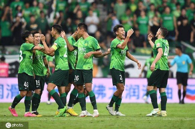 中超-阿代米姜祥佑破门 国安2-0完胜青岛海牛