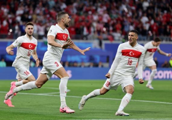 欧洲杯-居莱尔助攻德米拉尔双响 土耳其2-1奥地利
