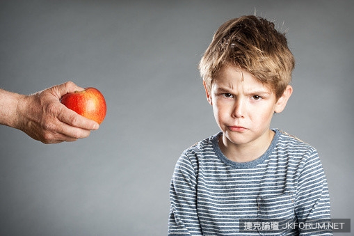 【博狗扑克】什麼都不要！小孩最討厭任性瞬間　超想翻一萬個白眼…