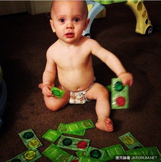 【博狗扑克】『小孩好可怕…』讓人無語的過於調皮的照片