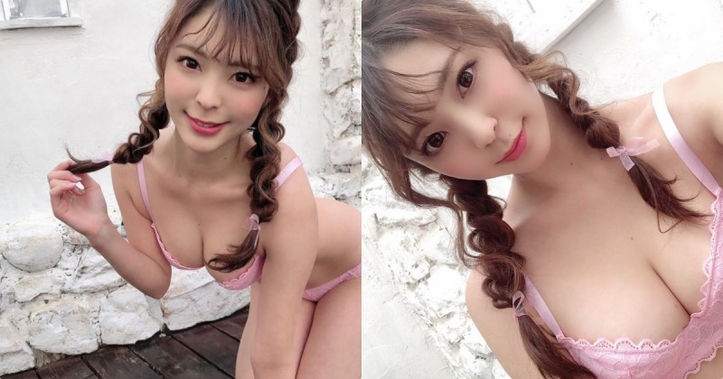 【博狗扑克】甜心櫻花妹「彎腰倒出火辣F奶」，「豐滿視角」辣到讓人受不了！