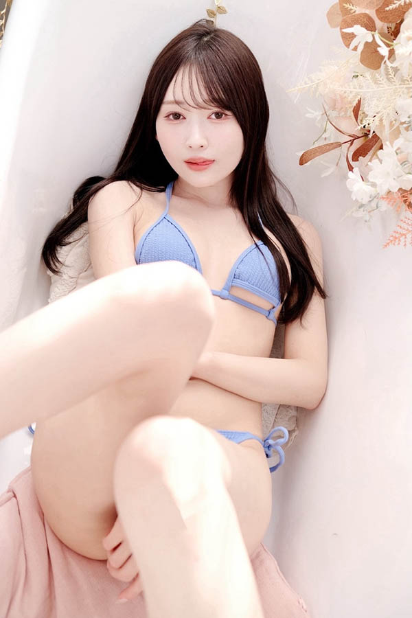 【博狗扑克】古乃穗乃(PFES-129) 让美乳女前辈「每天用美腿丝袜帮我服务」,「超养眼黑丝视角」有够勾人! 【博狗扑克】古乃穗乃(PFES-129) 让美乳女前辈「每天用美腿丝袜帮我服务」,「超养眼黑丝视角」有够勾人!