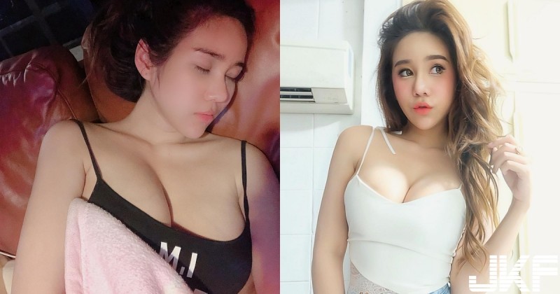 【博狗扑克】睡到奶奶並軌！巨乳正妹送「深夜福利」，白嫩大奶細肩背心罩不住，直接滾出來啦～