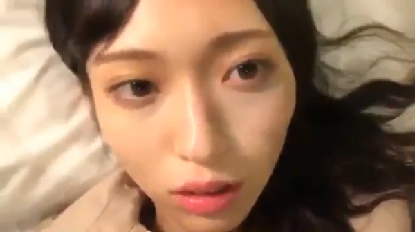 【博狗扑克】日本女團疑「性愛直播」忍不住顫抖喘息！沒想到最後連「啪啪啪聲音」都出來了…
