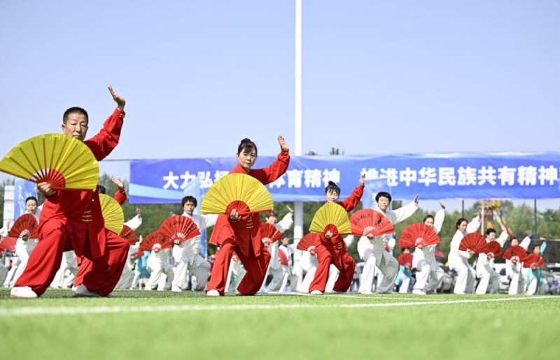 体育强国的多维进击：从竞技突破到科技赋能与全民健康