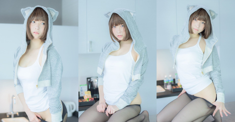 【博狗扑克】黑絲萬歲！甜美「貓系少女」穿脫絲襪太誘惑　有破掉的痕跡才是極品！