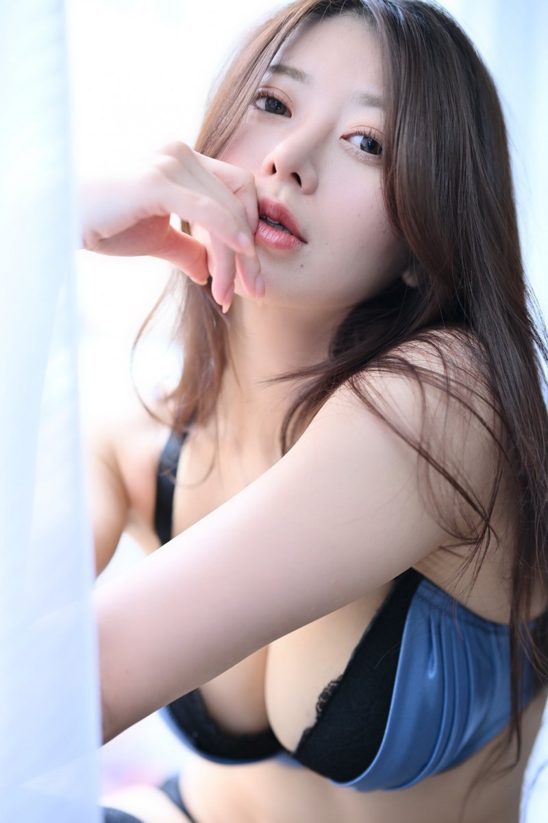 【博狗扑克】人见人爱的家庭主妇篠原伊代 (Iyo Shinohara) 荣获大奖！